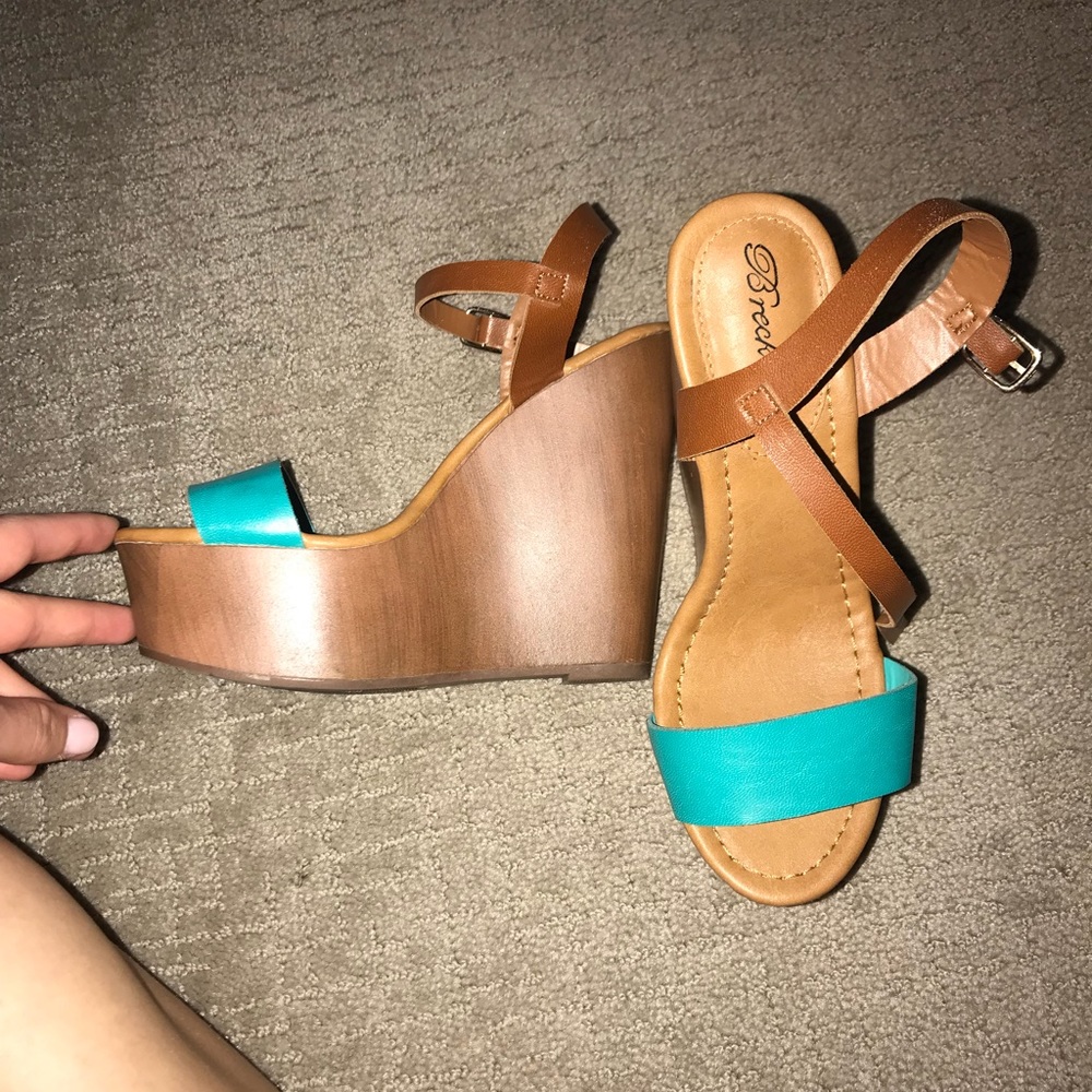 Brand new heels from breckelle’s